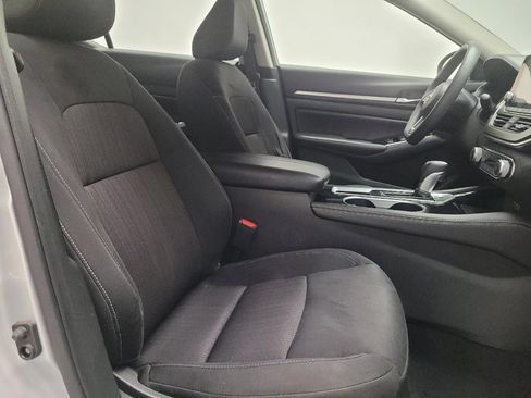 Used 2023 Nissan Altima 2.5 SV FWD image 21
