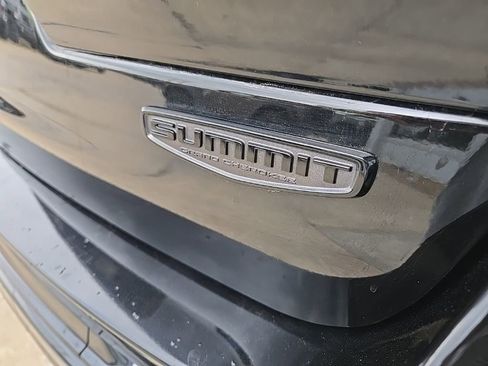 Used 2024 Jeep Grand Cherokee L Summit AWD/4WD image 22