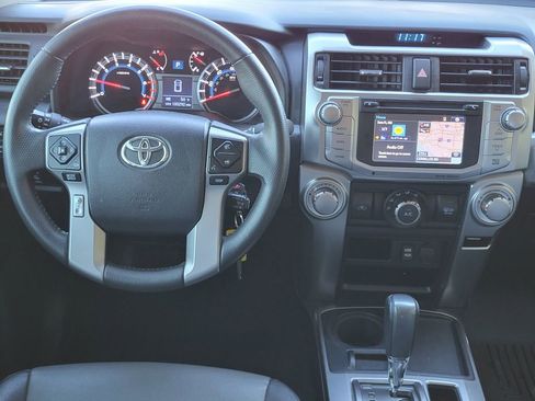 Used 2019 Toyota 4Runner SR5 Premium image 24