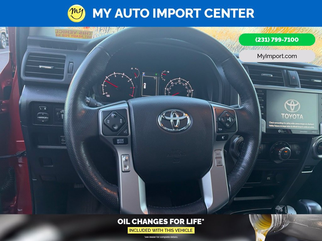 Used 2024 Toyota 4Runner SR5 Premium w/ Moonroof Package AWD/4WD image 9