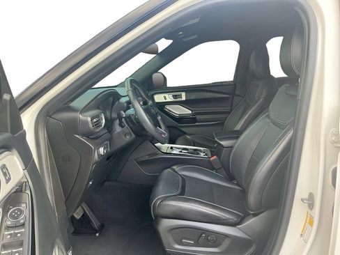 Certified 2022 Ford Explorer ST w/ Equipment Group 401A AWD/4WD image 14