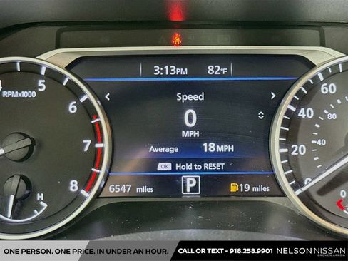 Certified 2025 Nissan Sentra SR w/ SR Premium Package FWD image 12