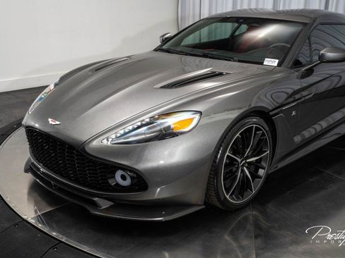 Used 2018 Aston Martin Vanquish Zagato image 12