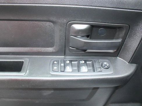 Used 2019 RAM 1500 Tradesman image 9