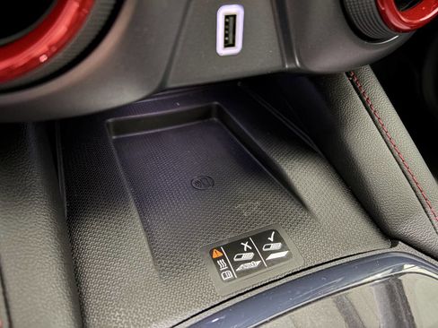 Used 2024 Chevrolet Blazer RS w/ Driver Confidence II Package image 22