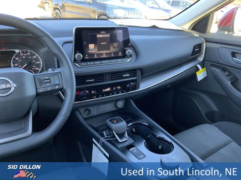 Used 2026 Nissan Rogue SV w/ Cold Weather Package image 7