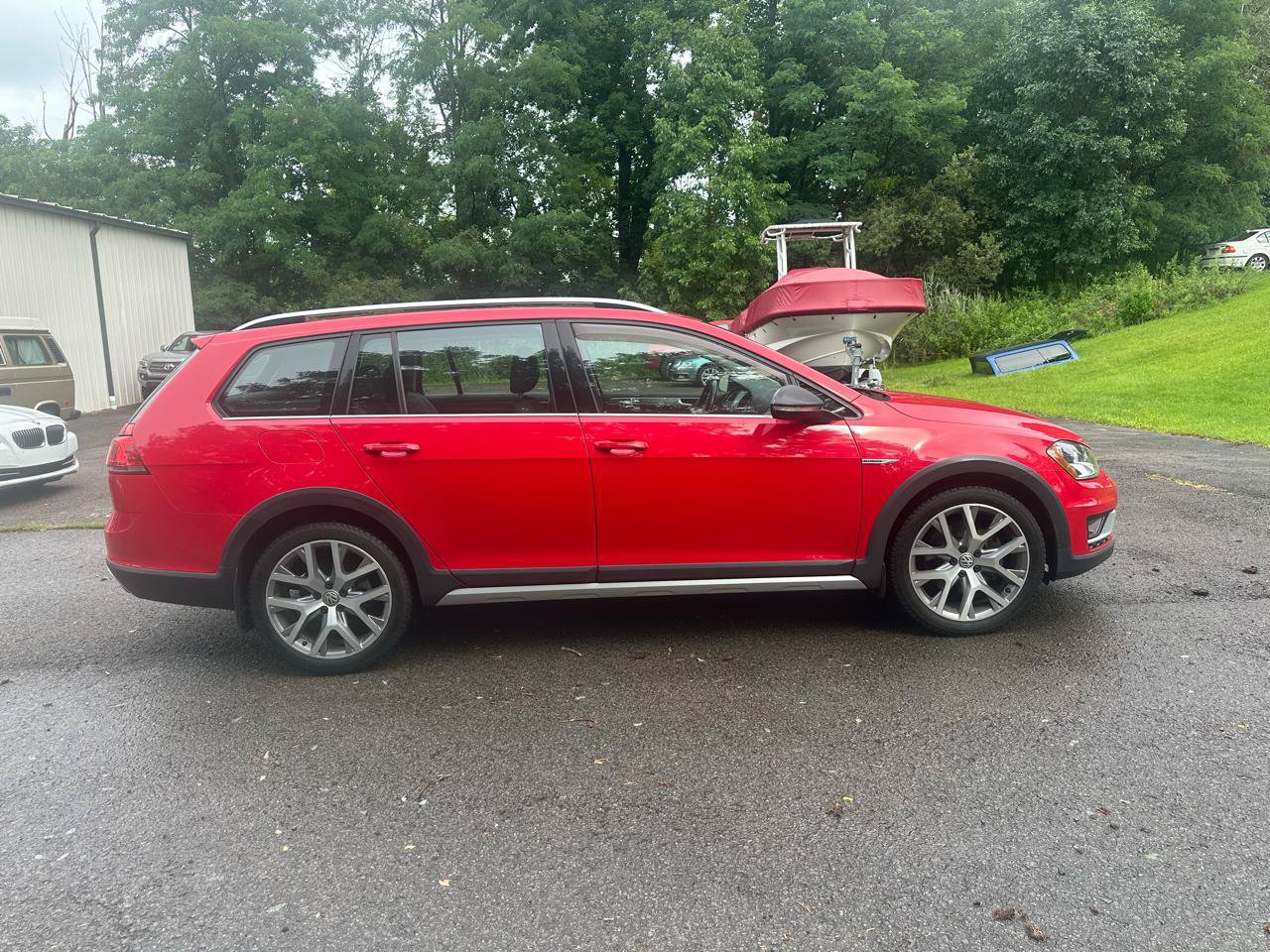 Used 2017 Volkswagen Golf Alltrack SEL AWD/4WD image 3