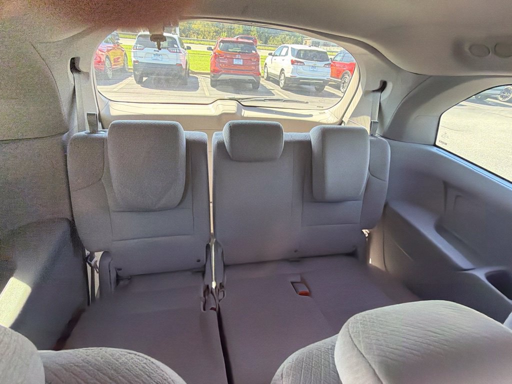 Used 2014 Honda Odyssey EX image 6