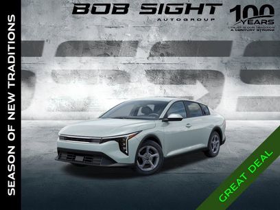 New 2025 Kia K4 LXS