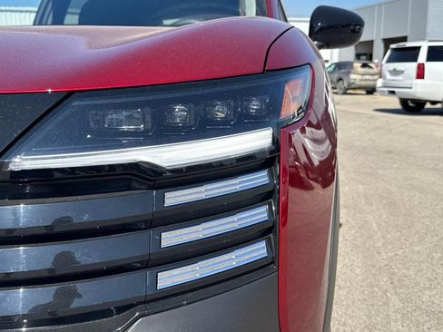 New 2026 Nissan Kicks SV image 10