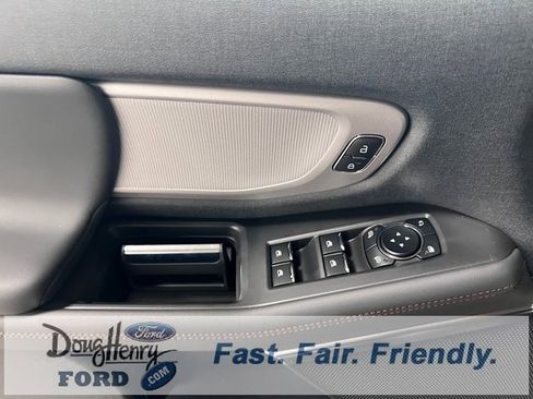 New 2025 Ford Expedition Active image 23