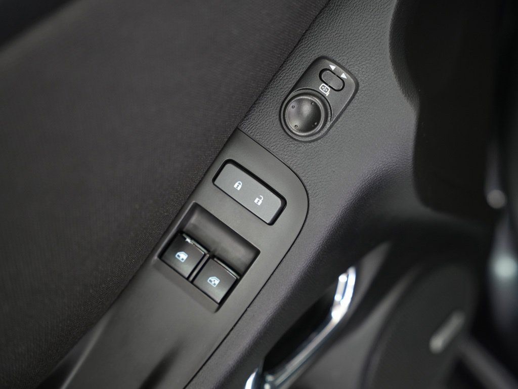 Used 2013 Chevrolet Camaro LT RWD image 34