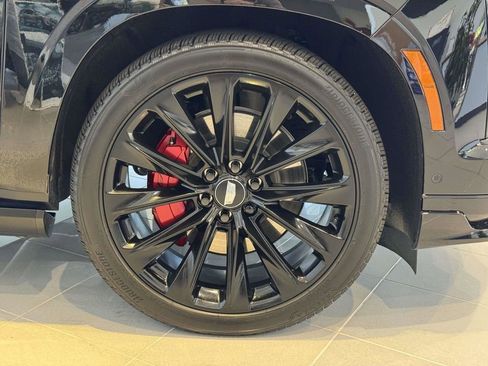 Used 2025 Cadillac Escalade V w/ LPO, ONYX Package AWD/4WD image 35