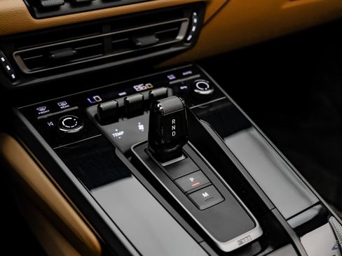 Used 2021 Porsche 911 Targa 4S Heritage Design image 69