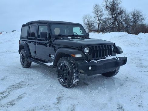 Used 2021 Jeep Wrangler Unlimited Sport image 37