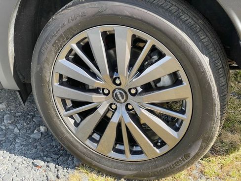 Certified 2022 Nissan Pathfinder SL w/ SL Premium Package image 30