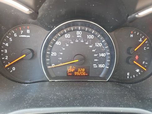 Used 2014 Kia Sorento LX FWD image 7