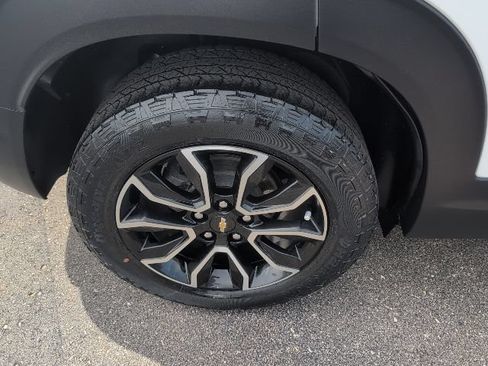 Used 2023 Chevrolet TrailBlazer ACTIV w/ Convenience Package FWD image 15