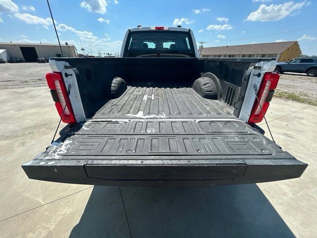 Used 2024 Ford F250 XL w/ STX Appearance Package AWD/4WD image 8