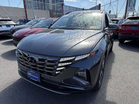 Used 2023 Hyundai Tucson Limited AWD/4WD image 4