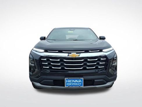 New 2026 Chevrolet Equinox LT w/ Convenience Package II FWD image 9