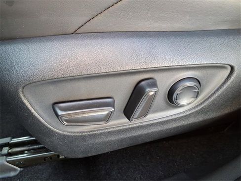 Used 2024 Toyota RAV4 Adventure image 9