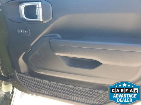 Used 2023 Jeep Gladiator Rubicon w/ LED Lighting Group image 46