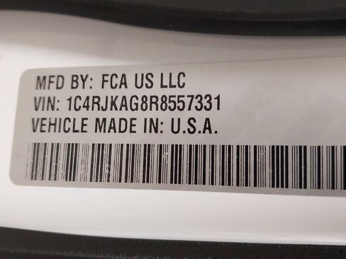 Used 2024 Jeep Grand Cherokee L Laredo image 34