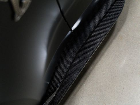 Used 2022 Ford Mustang Shelby GT500 w/ Carbon Fiber Track Pack image 9