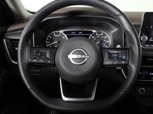 Certified 2023 Nissan Rogue SV w/ SV Premium B Package FWD image 10
