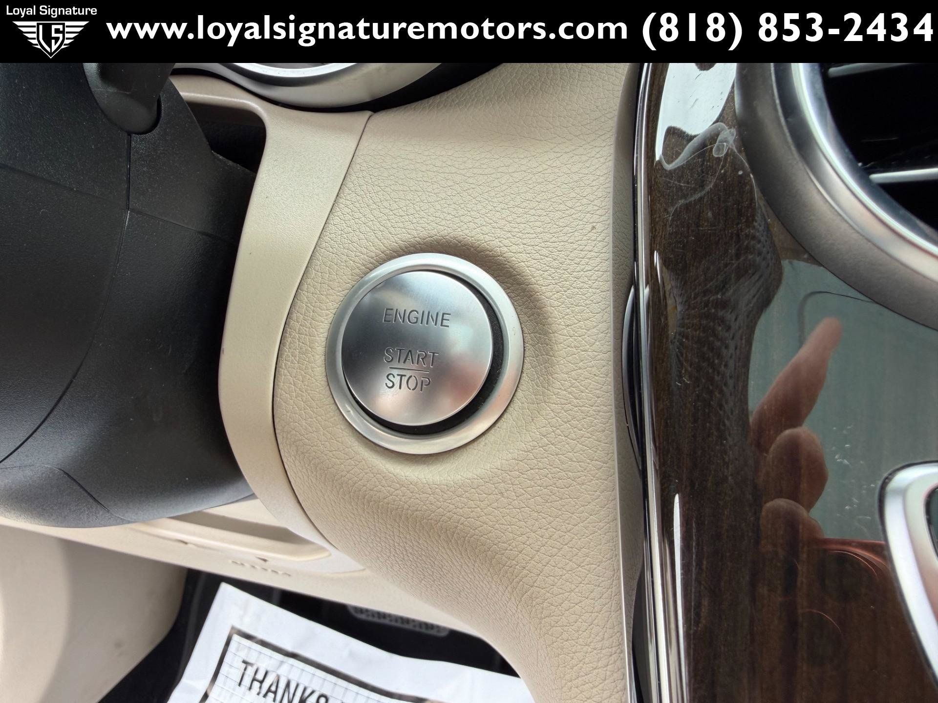 Used 2019 Mercedes-Benz GLC 350e 4MATIC image 29