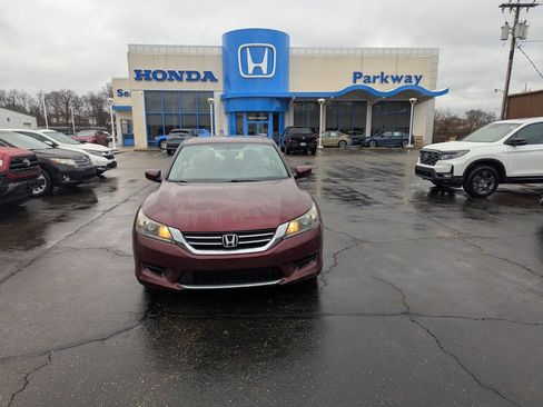 Used 2013 Honda Accord LX image 8