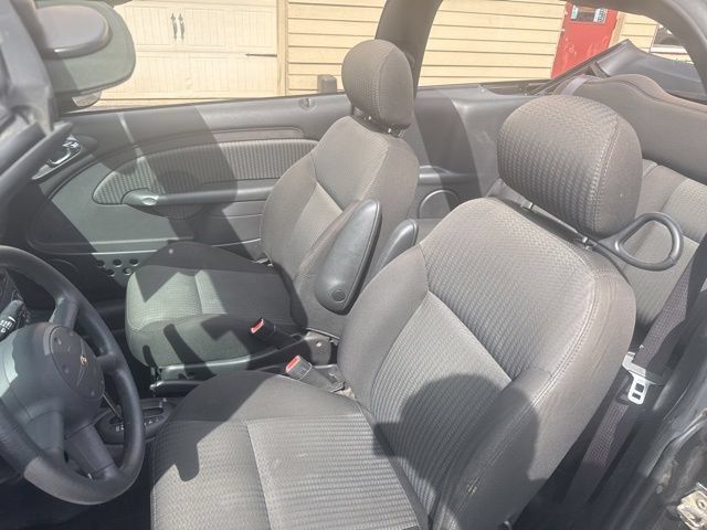 Used 2005 Chrysler PT Cruiser Touring FWD image 11