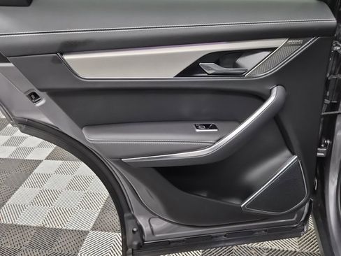 Used 2024 Jaguar F-PACE R-Dynamic S image 17