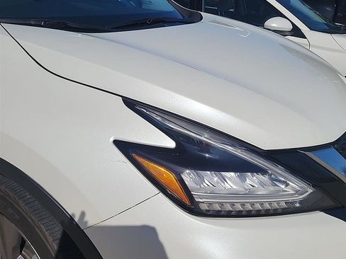 Used 2021 Nissan Murano Platinum w/ Cargo Package image 2