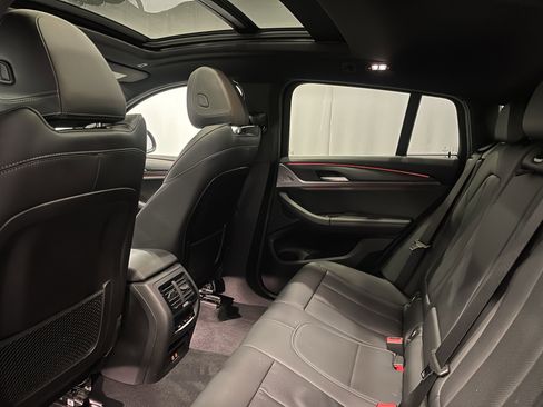Certified 2023 BMW X4 xDrive30i w/ Premium Package image 23