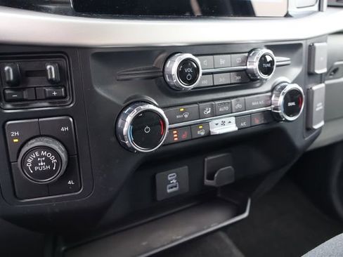 Used 2022 Ford F150 XLT w/ Equipment Group 302A High image 12