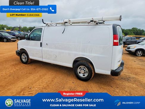 Used 2013 Chevrolet Express 2500 RWD image 3