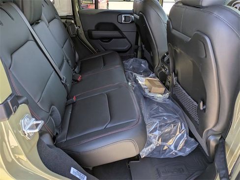 New 2026 Jeep Wrangler Rubicon w/ Xtreme 35 Tire Package image 33