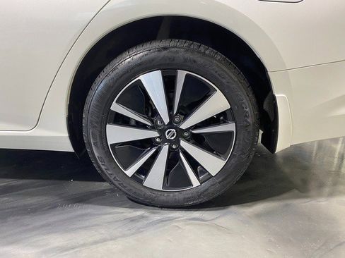 Used 2019 Nissan Altima 2.5 SV image 10