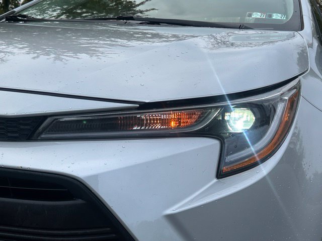 Used 2024 Toyota Corolla LE FWD image 11