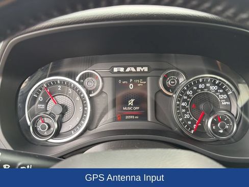 Used 2023 RAM 1500 Big Horn AWD/4WD image 10