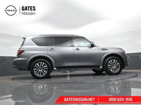 Used 2024 Nissan Armada SL image 36