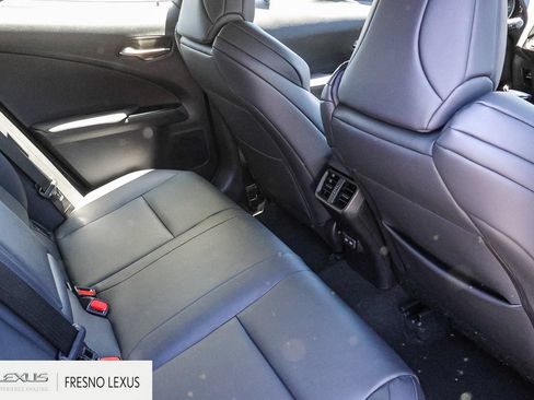 Used 2022 Lexus UX 200 F Sport FWD image 13