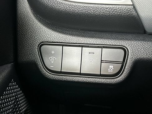 Used 2026 Kia Seltos LX FWD image 29