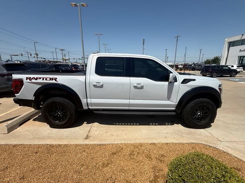 Used 2025 Ford F150 Raptor AWD/4WD image 6
