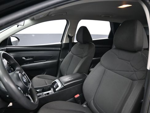 Used 2022 Hyundai Tucson SE image 10