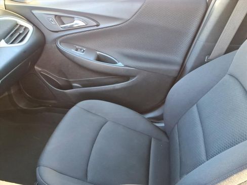 Used 2024 Chevrolet Malibu LT image 30