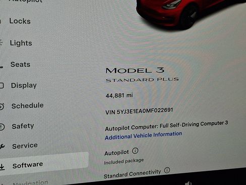 Used 2021 Tesla Model 3 Standard Range Plus image 21