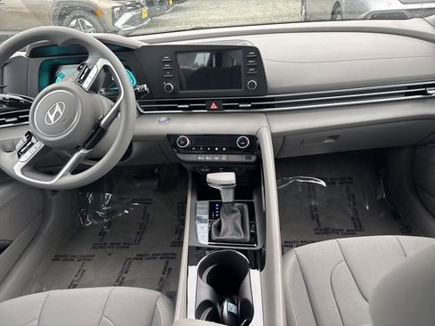 New 2026 Hyundai Elantra Blue image 11